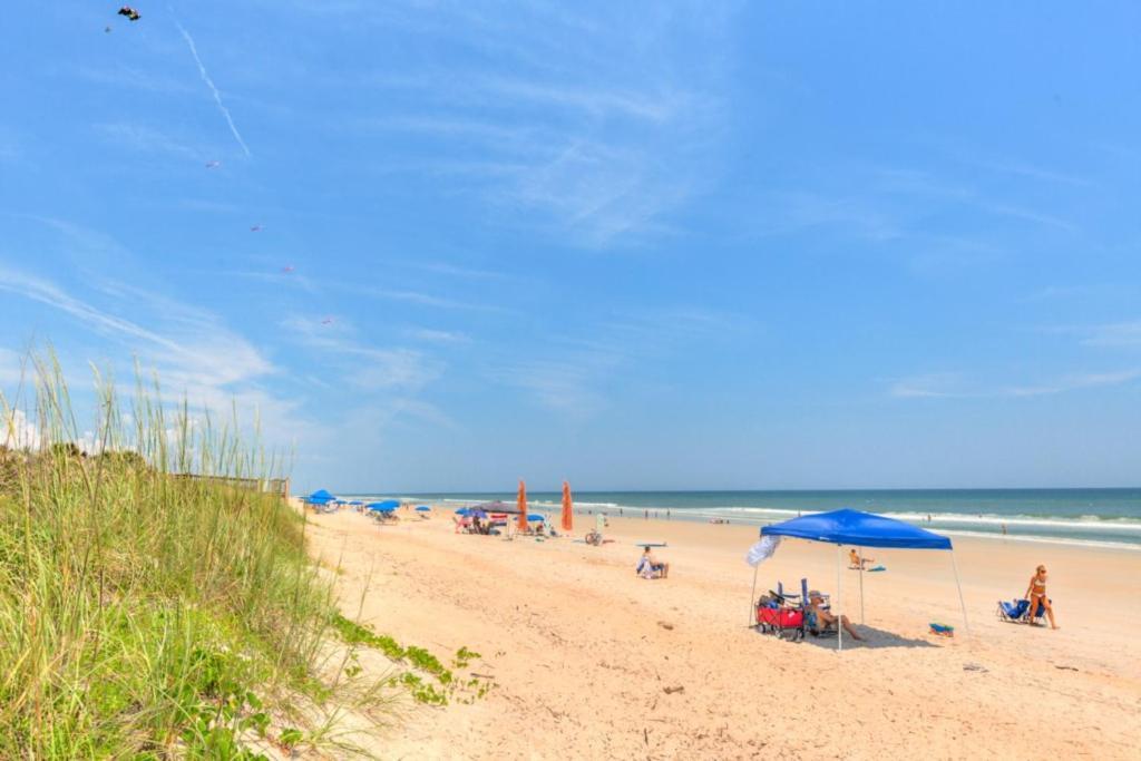 Sea La Vie Beach Oceanfront Patio Pet Friendly Jacksonville Beach Exteriér fotografie